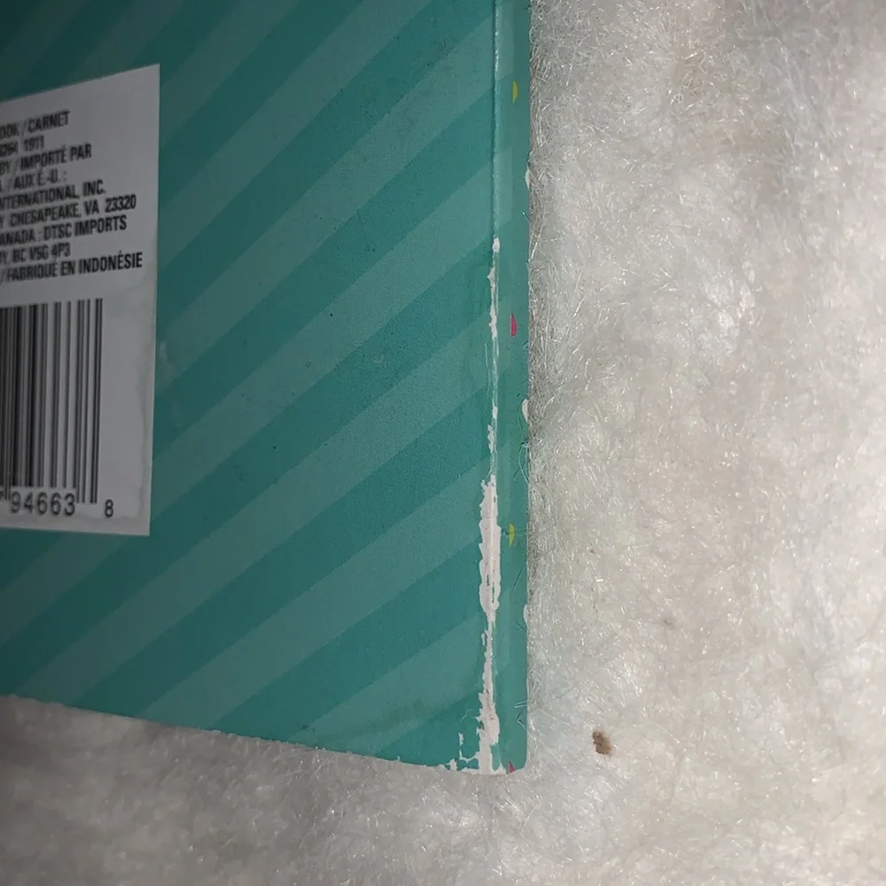 Notebook - Picture 7 of 7